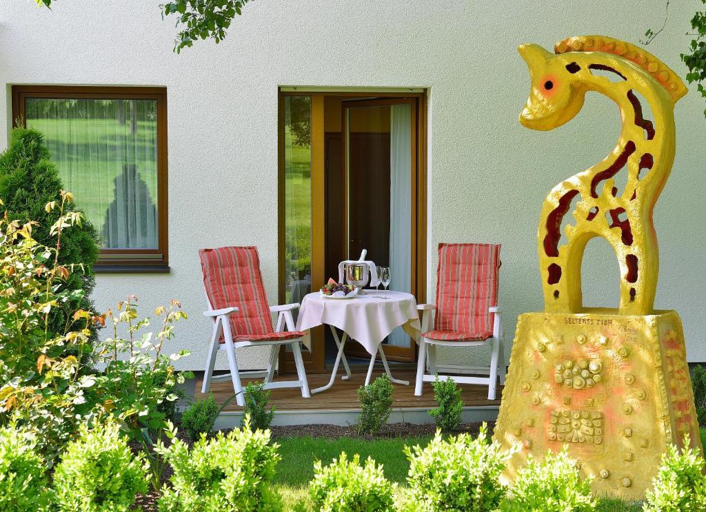Hotel Schmitt GARNI Mönchberg Exteriör bild